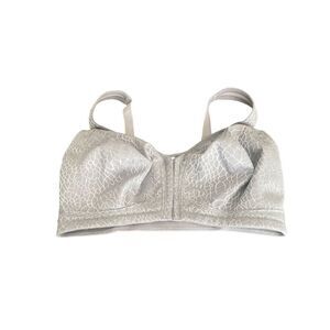 Fashion Bra 38 G Wire Free Smooth Cups front closures